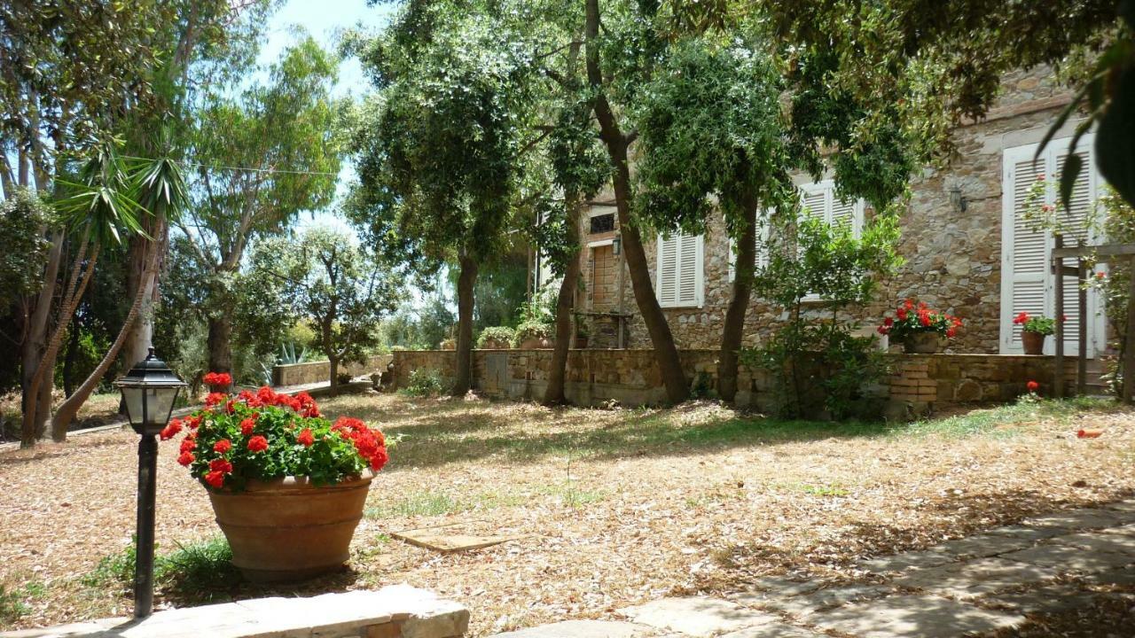 Agriturismo Baratti Exterior photo